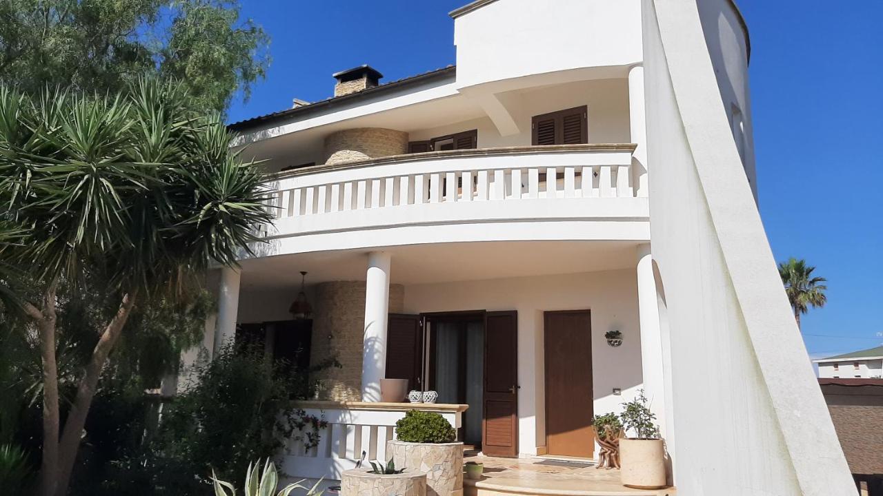 Casa Giulia Ξενοδοχείο Tiggiano Εξωτερικό φωτογραφία